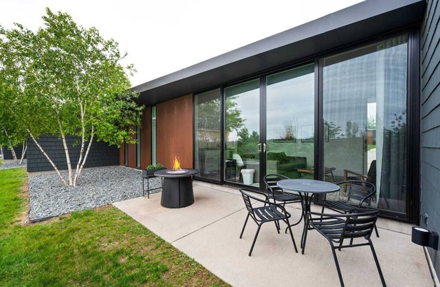 Die Wohnungen in der Church Street - Einheit 103 - Door County's Modern Vacation Rental