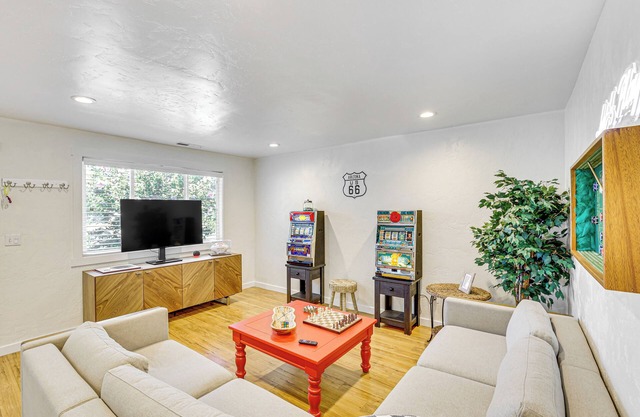 ‘The Game Night Condo’ w/ Patio in Boise!