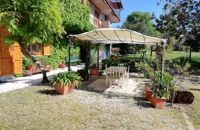 Ferienwohnung - NapoliHaus mit Garten