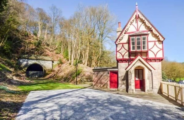 Das Torhaus, OAKAMOOR