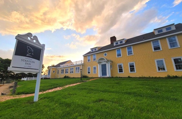 The General Stanton Inn