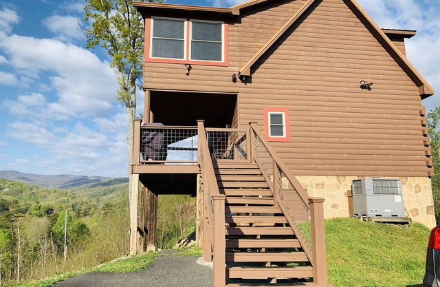 ~ CAVIE'S COVE ~ Charmante Hütte in Gatlinburg mit wunderschönem Bergblick!
