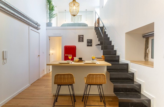The Gold Artist 2 bedroom apartment with Terrace