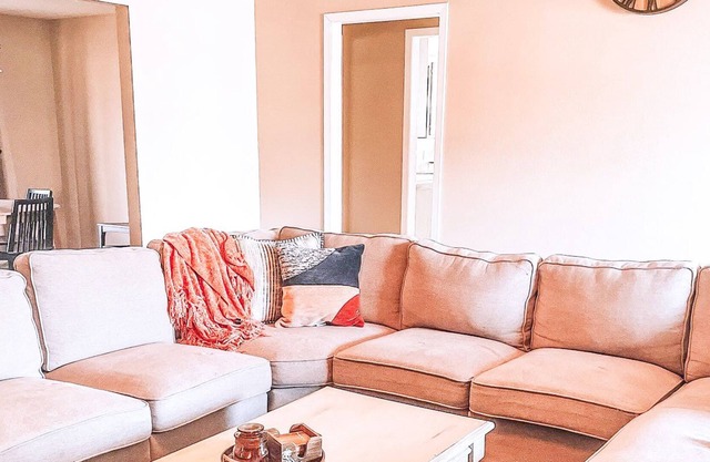 The Golden Inn - Cozy & Pet Friendly, Near Expo Center & Abilene Zoo