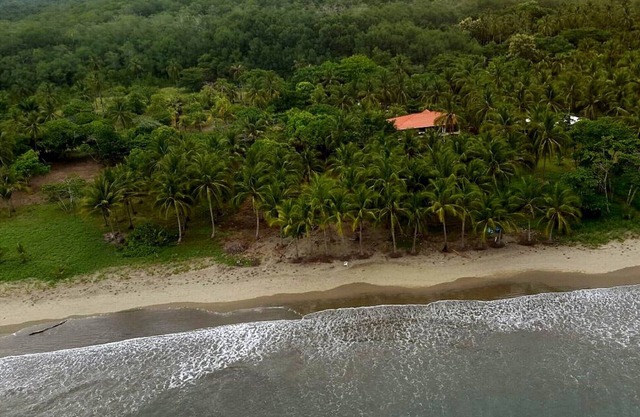 Hübsches, kleines, feines Apartment für 3 Personen direkt am Strand.