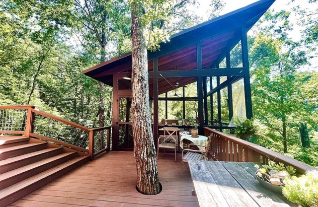 The Grace, Peaceful Escape by Velvet Ditch Villas