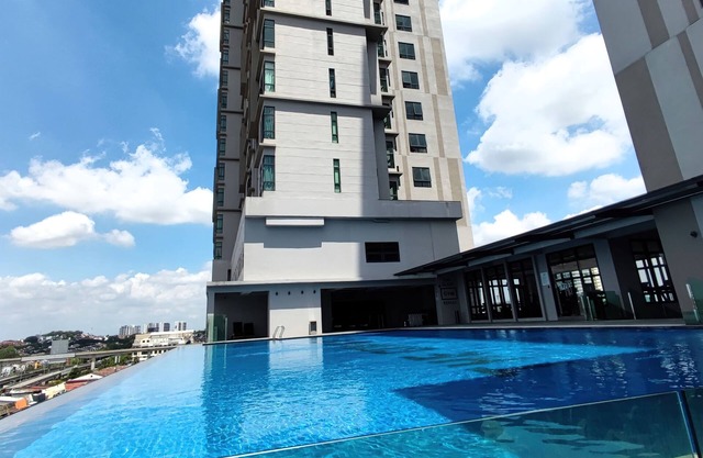 The Grand Subang Jaya SS15 By Emily in Town