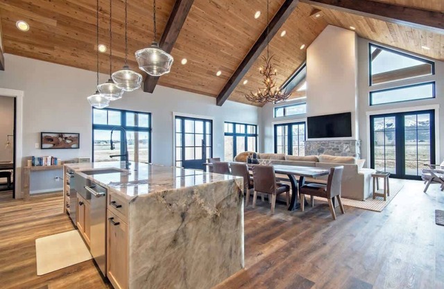 The Grande Dom | Private Luxury Mountain Estate