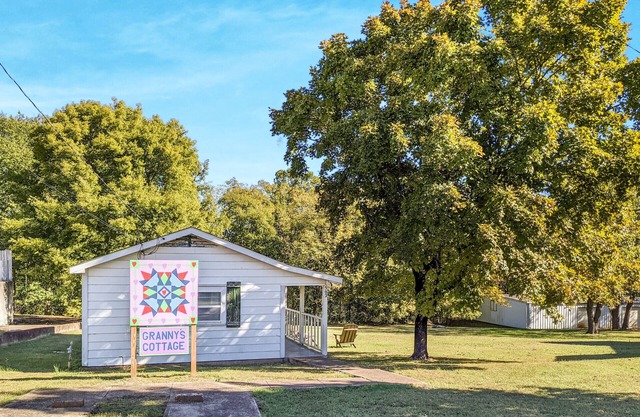 Oma Cottage auf der Main Street
