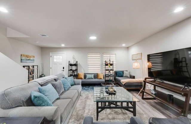 The Grey River Home near Lockheed /FW Stockyards