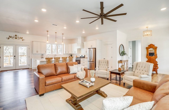'The Hamilton Heber Springs' Home w/ Hot Tub!