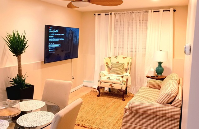 The HangarSuites 5 minutes from Jfk Airport /LGA/UBS Arena/Casino