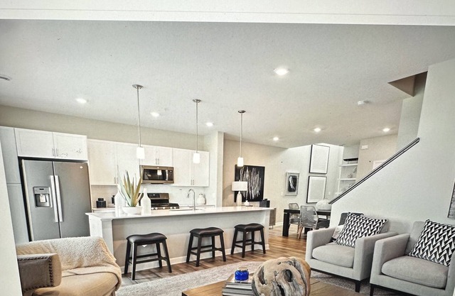 The Happy Hideaway suitable for family and friend's getaway.