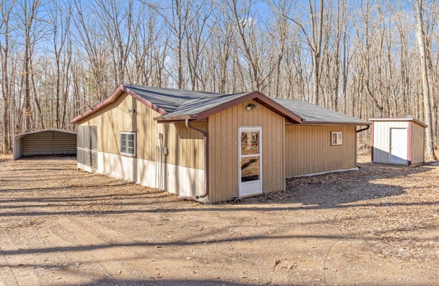 The Happy Porcupine Cottage