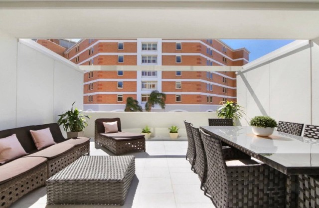DIE HARMONY SUITE, TERRIGAL - NEUE WOHNUNG BLOCK, KURZER WEG ZUM STRAND, WIFI