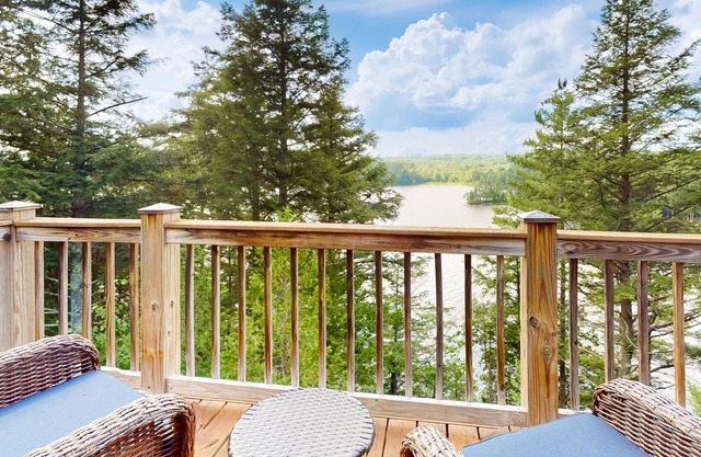 The Hawk's Eye | Lakefront cabin with dock, kayak, fireplace, balcony, grill