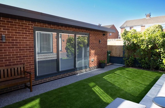 The Hideaway -Ideal Summer house
