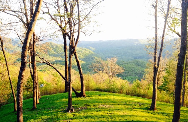 The High Carolew Over Brevard: Eine malerische Flucht aus den Bergen von Asheville & Cashiers