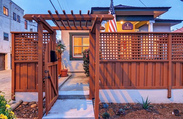 The Hillcrest Bungalow .... KEINE Kaution City Center Location