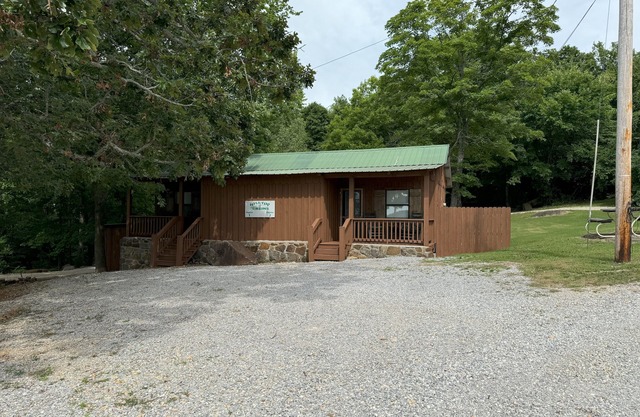 The Hilltop Cabins - Duplex
