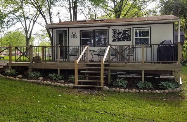 Neuer Eintrag - Hilltop Hideaway on Little Long Lake