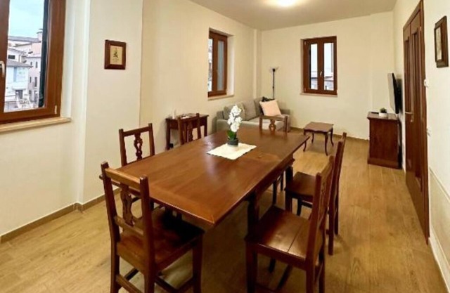 The House of Garibaldi - Private House