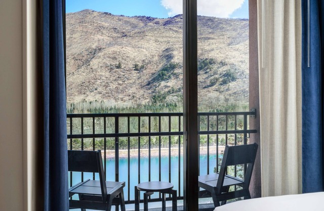 The Hoffmann Hotel Basalt Aspen, Tapestry Collection By Hilton