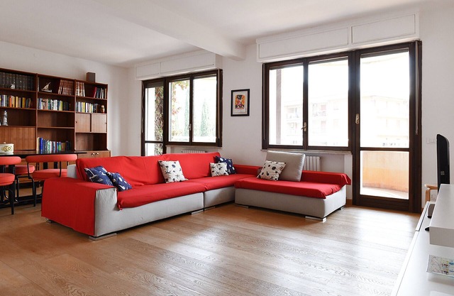 Das Haus im Golf der Dichter (CITRA Code 011016-LT-0378)