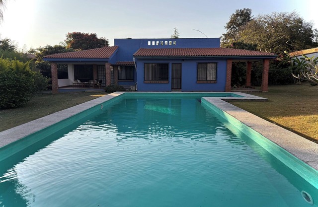 Das Haus der Weiss, 10 Minuten mit dem auto vom Zentrum von Tepoztlán entfernt.