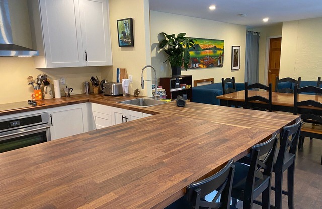 The Hummingbird Backpackers B&B (Bed 3)