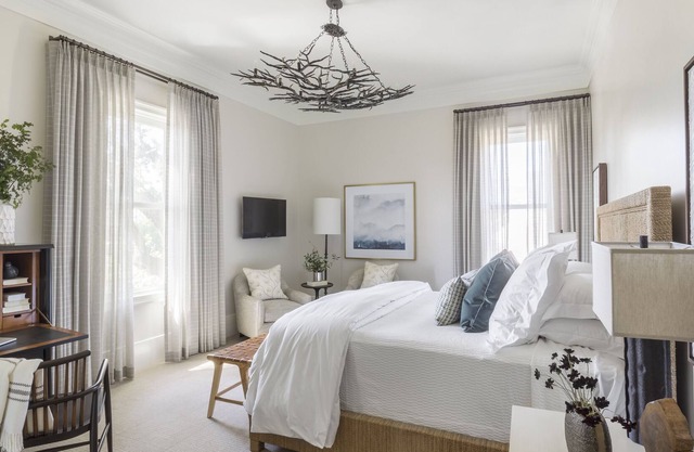 The Ink House - Luxury Estate