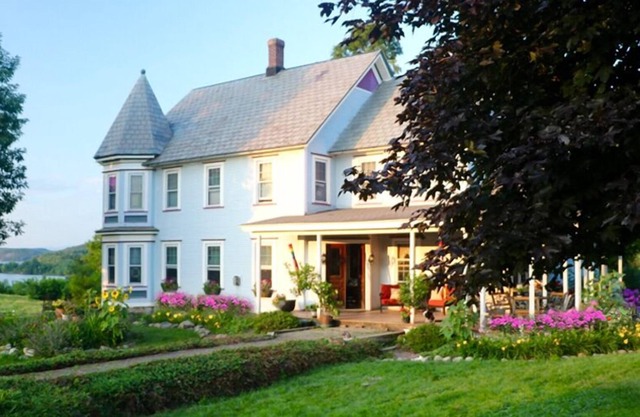 The Inn on Lake Champlain