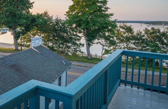 The Inn on Onset Bay