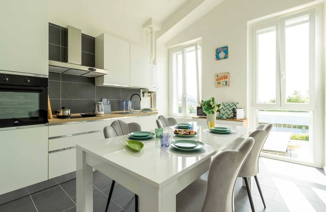 The Castle - One Bedroom Apartment, Sleeps 4