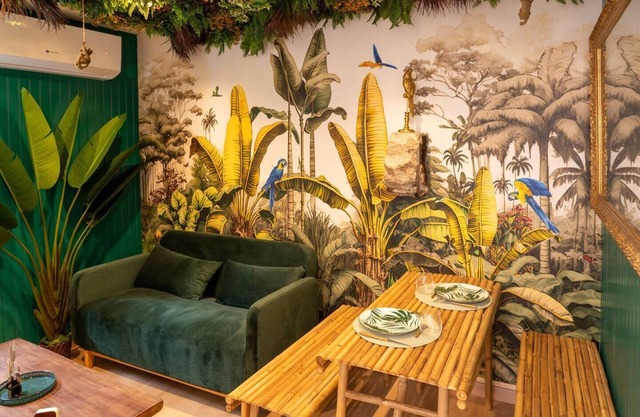 The jungle apartment