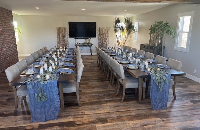 "The Juniper"-Gathering Tree's Ultimate 12 suite Downtown Group Stay