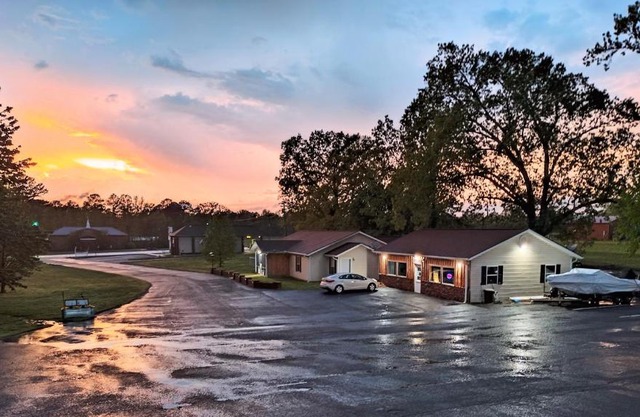 The Klassic Inn