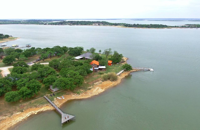 The Kokomo Lakehouse on Hubbard Creek w/ Private Dock at Breckenridge Sleeps 16