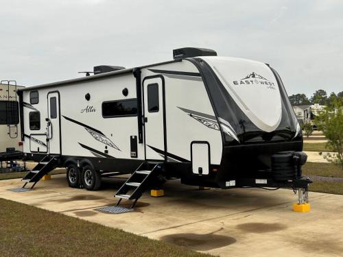 The Lake Escape RV Meets The Beach