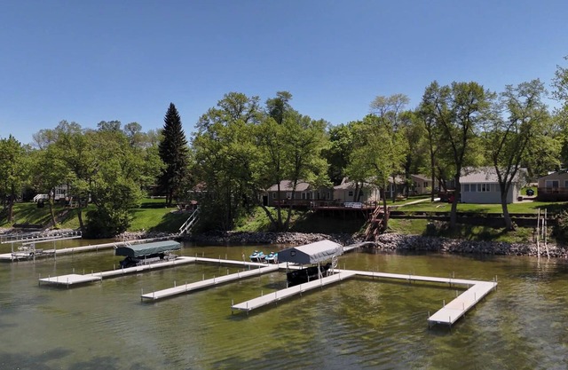 The Lake House at Darling Shores