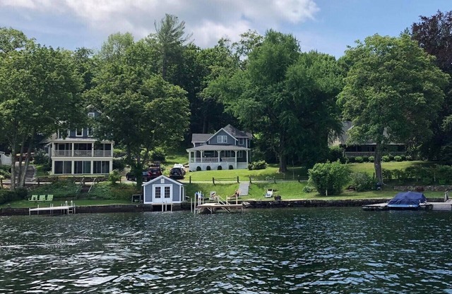 The Lake House on Lake Waramaug