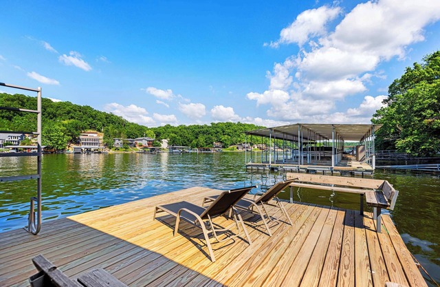 The Lake Shack – Waterfront Life