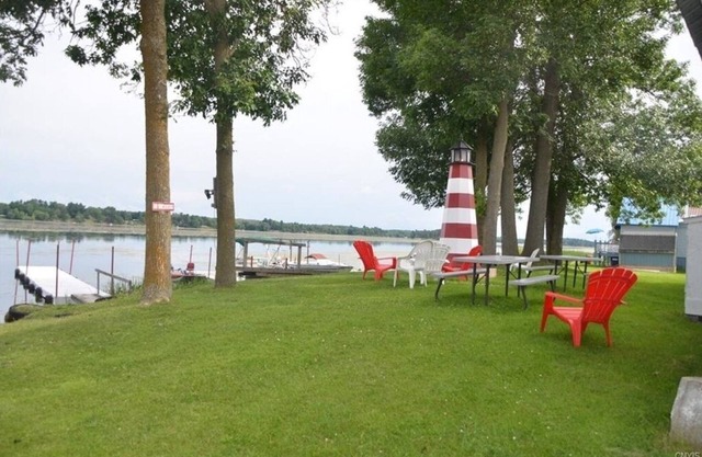 The Lakeside Lodge