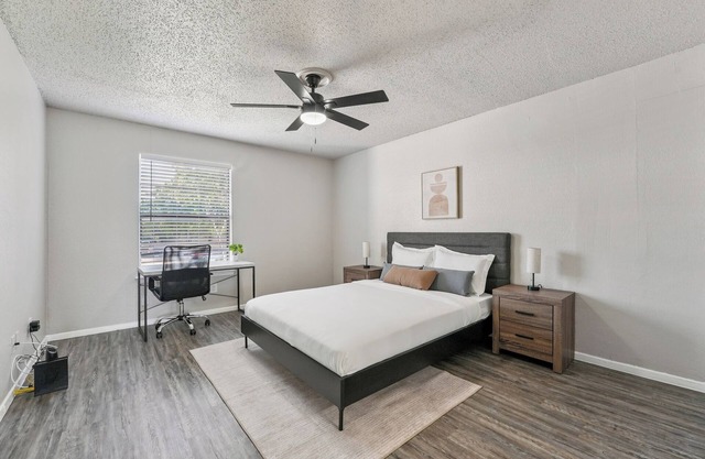 The Landry 107 | Spacious and Cozy 2 Bedroom 2bth