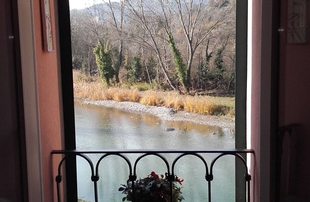 Das kleine Haus auf dem Fluss