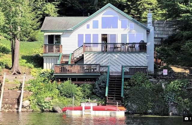 The Little Lake House