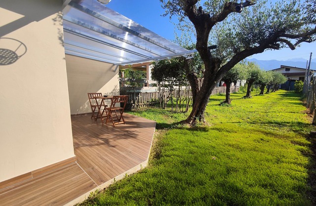 (The Little Place) House in Marina, Garden and Veranda