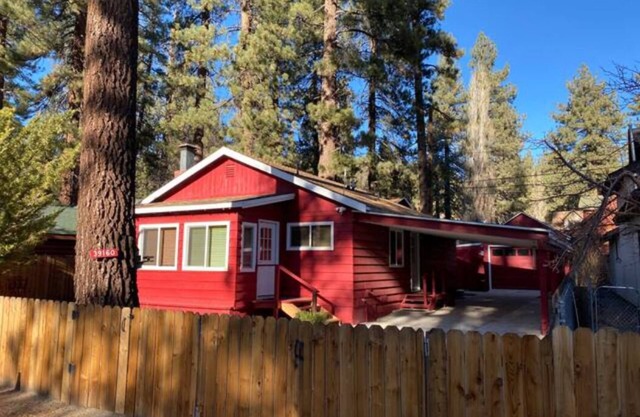 "The Little Red Cabin" Big Bear / Fawnskin