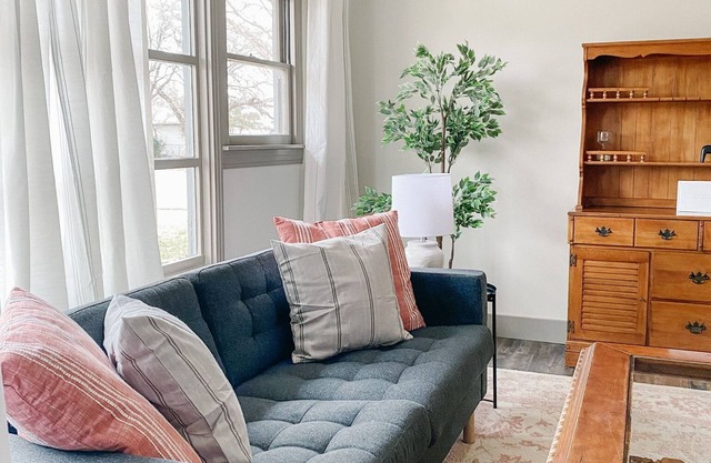 The Live Oak - Cozy 4/2 Near ACU