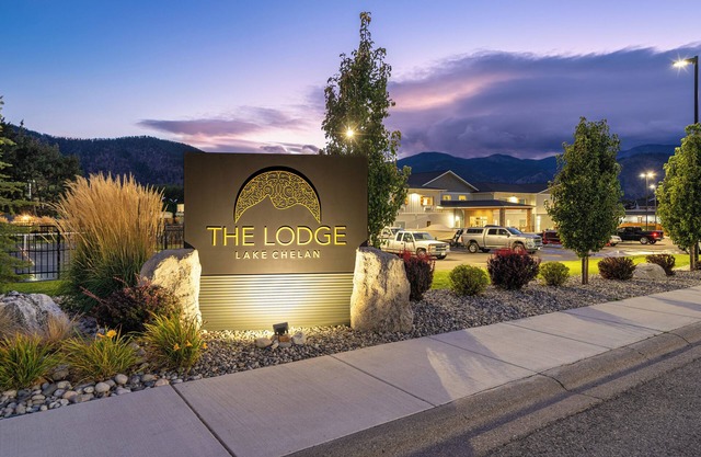 The Lodge Lake Chelan